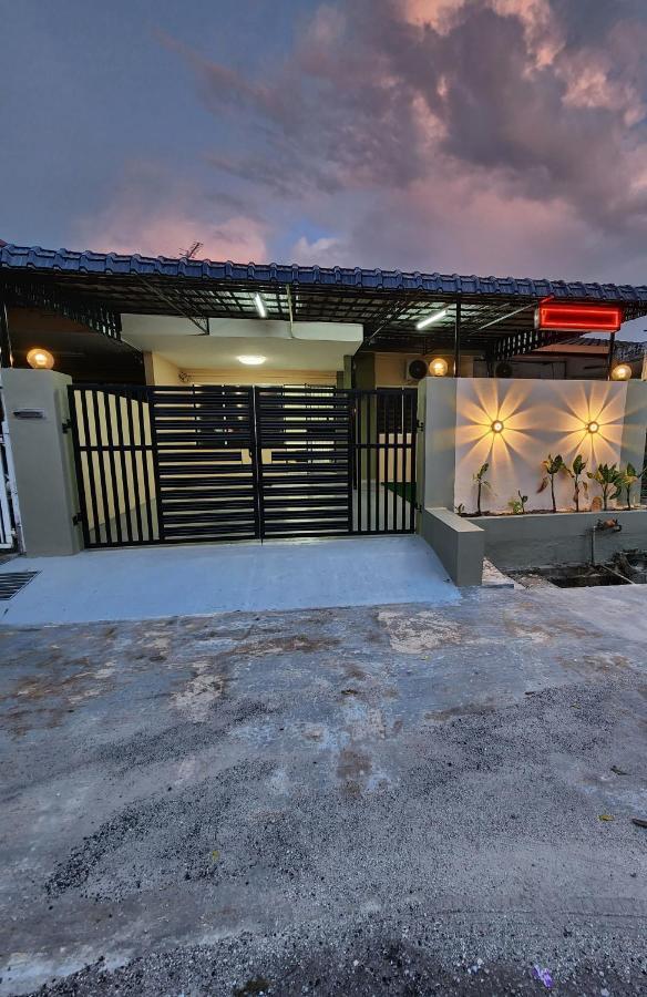 Sun Star Home By Ipoh Maju Stay Exteriér fotografie